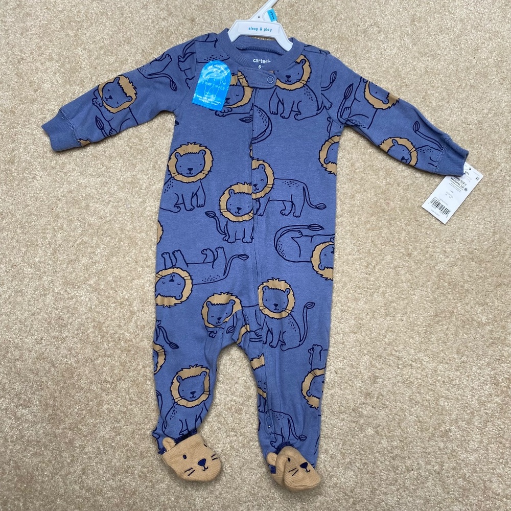 NWT Carters zipper up onesie size 6 months